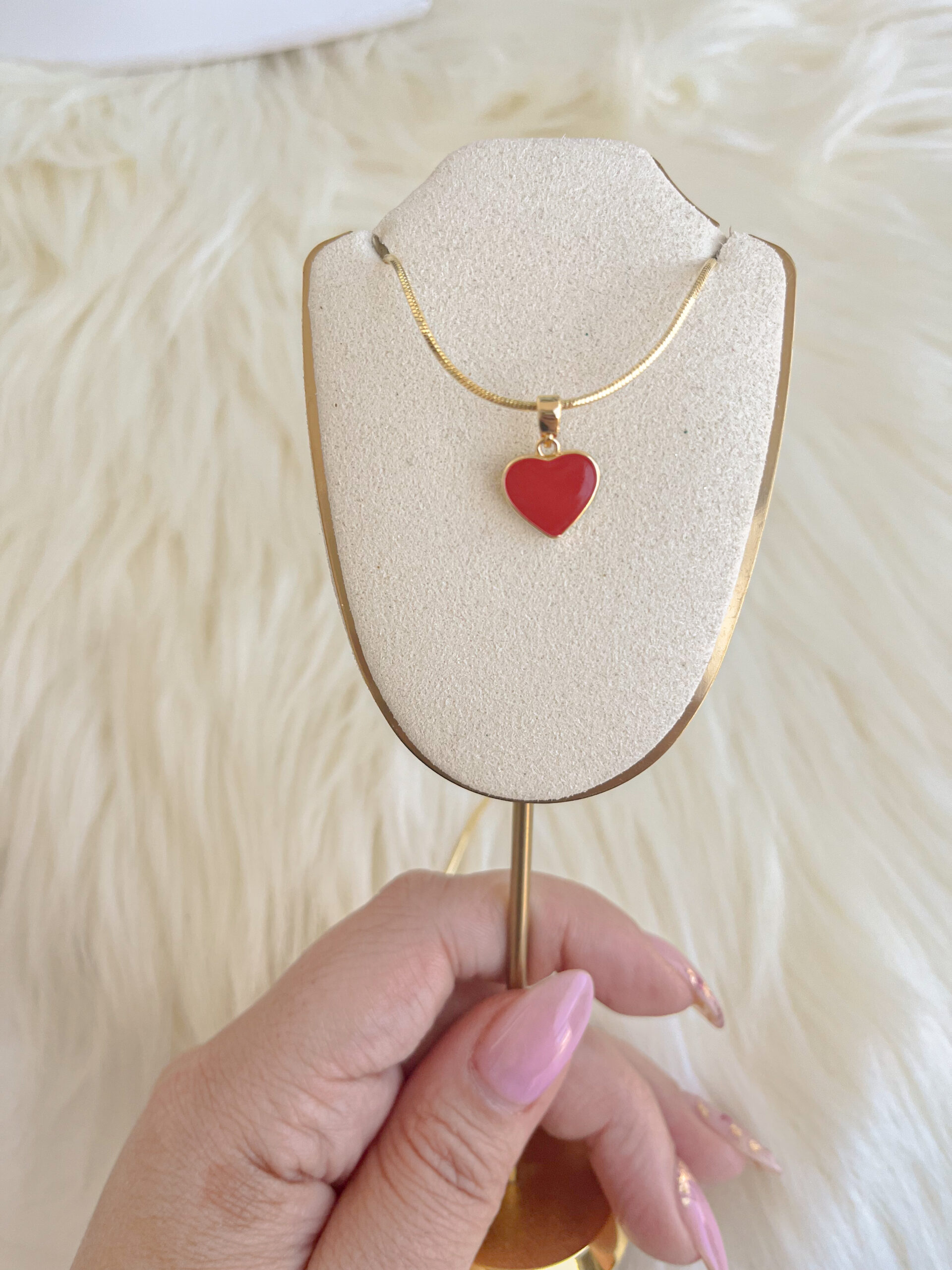 Cadena Corazon mini nacar